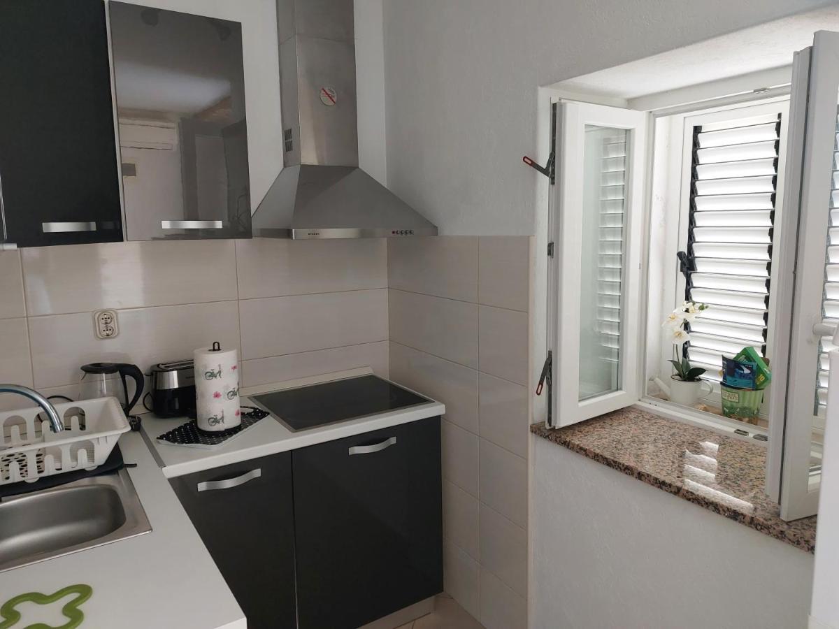 Studio Apartment Klaric 维斯 外观 照片